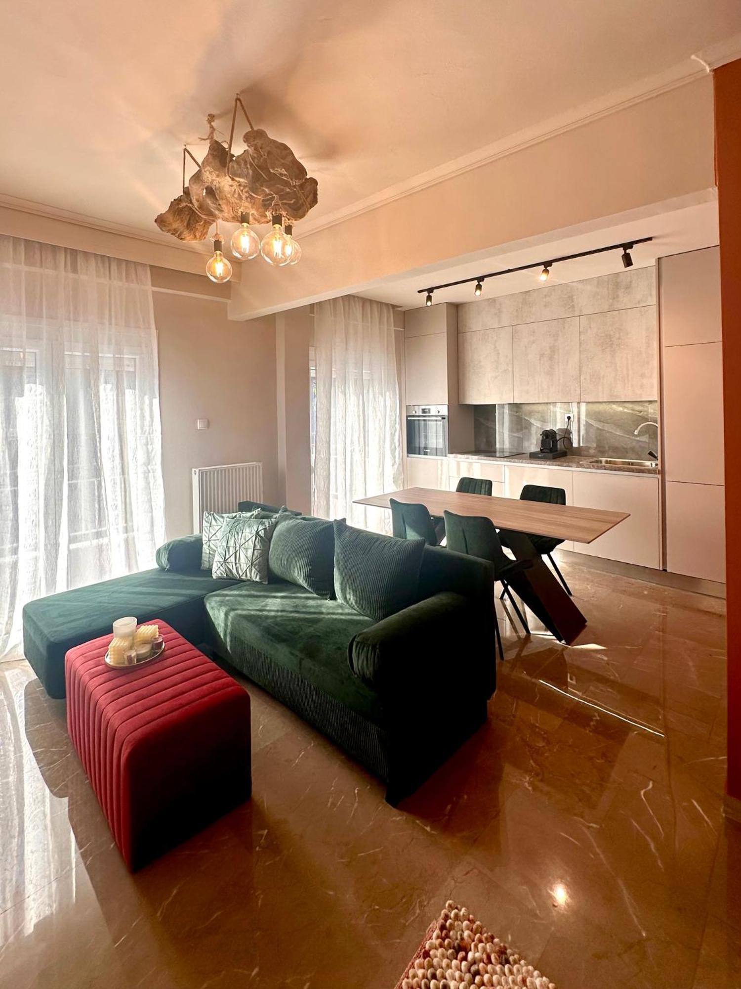 Emerald Suite Luxury Apartment In Tesalonika Bagian luar foto